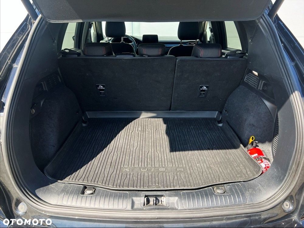 Ford Kuga - 9