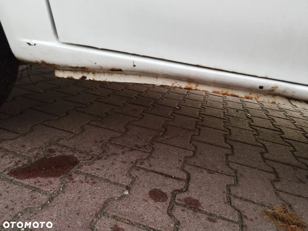 Ford Transit - 12
