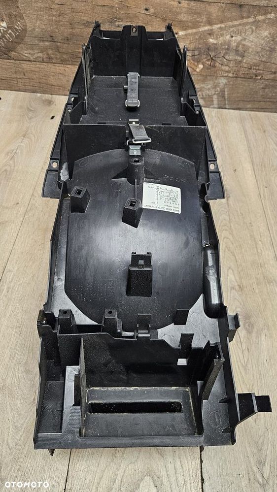 Błotnik tył nadkole Yamaha FZS 1000 Fazer (01-05)  5LV-21611 - 9