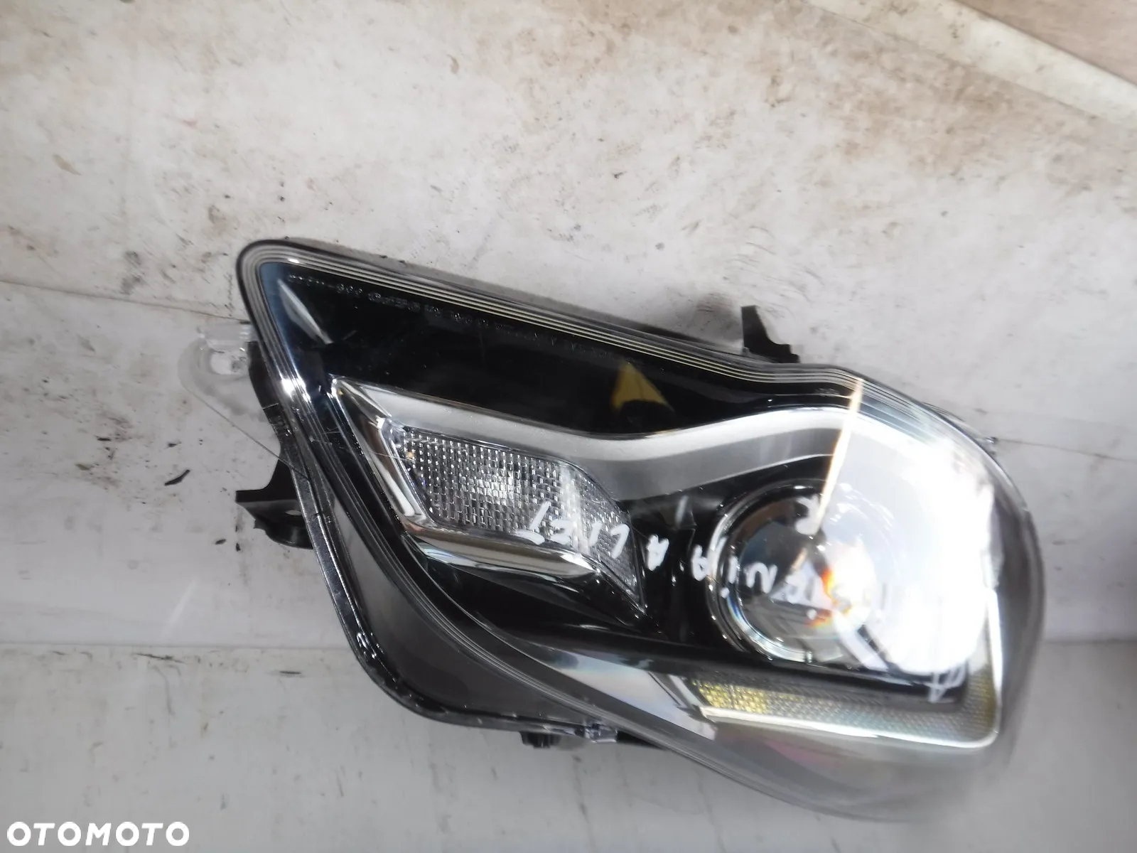 13409907 opel insignia a lift lampa przód prawa led eu - 7