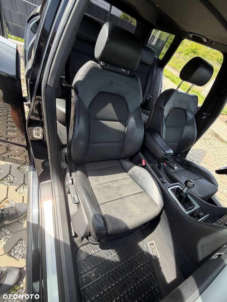 Audi A4 Avant 2.0 TDI DPF Quattro - 11