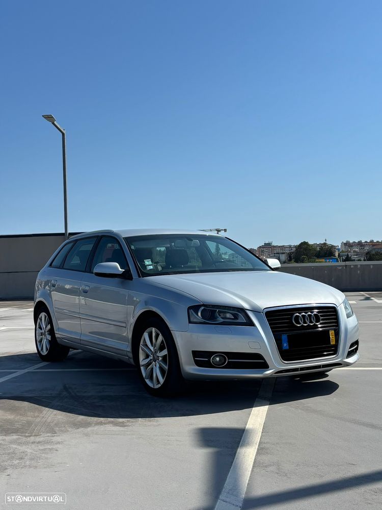 Audi A3 Sportback 1.6 TDI Attraction - 4