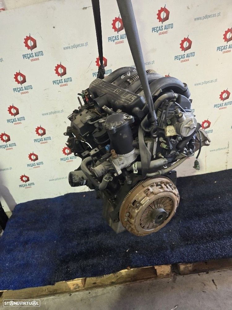 Motor Combustão Peugeot 406 (8B) - 1