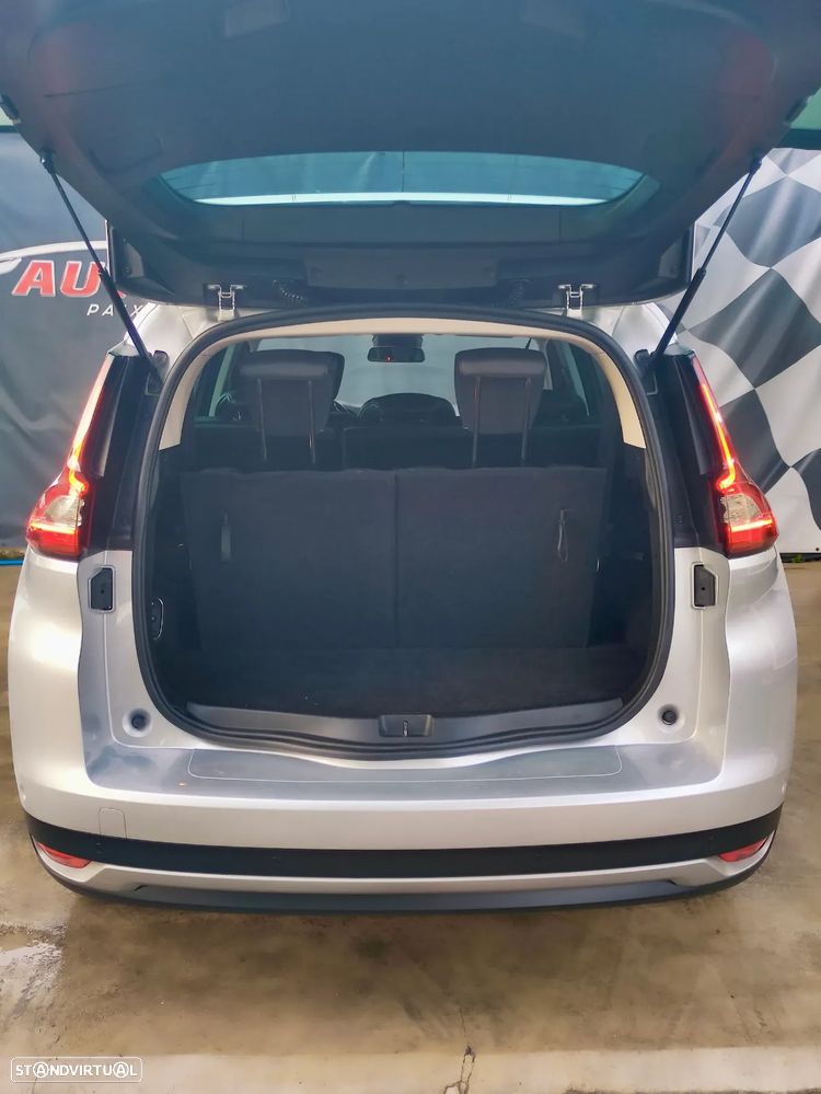 Renault Grand Scénic 1.6 dCi Bose Edition EDC SS - 9