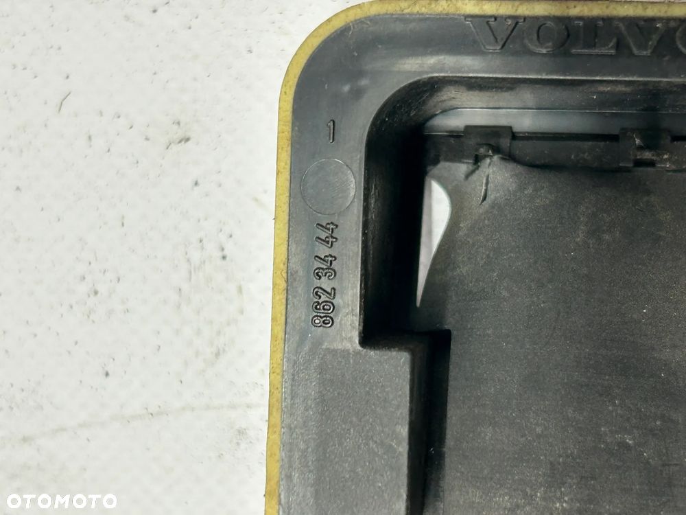 Volvo V-40 II kratka wentylacji karoserii 8623444 2012- - 3