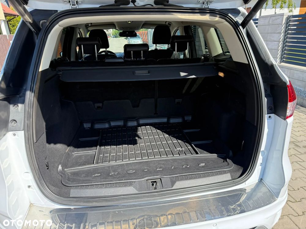 Ford Kuga 2.0 TDCi AWD ST-Line - 14