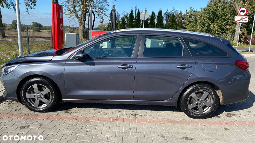 Hyundai i30 1.4 Classic - 4