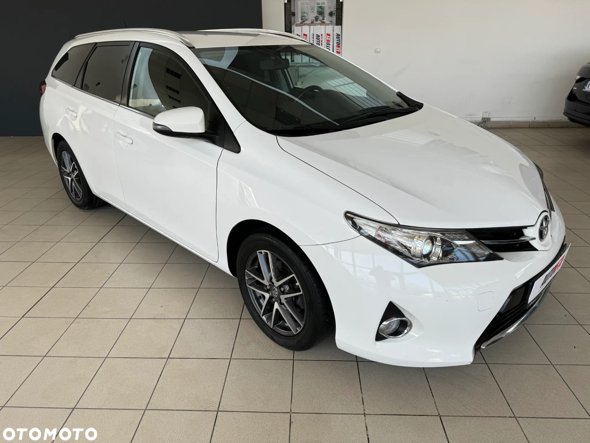 Toyota Auris 1.6 Valvematic Touring Sports Edition - 7