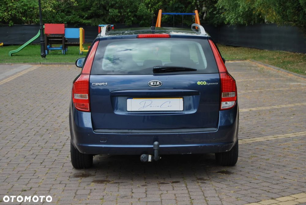 Kia Ceed 1.4 CVVT SW Spirit - 17