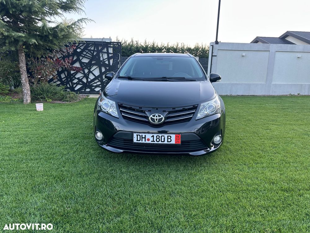 Toyota Avensis Combi 2.0 D-4D Business Edition - 14