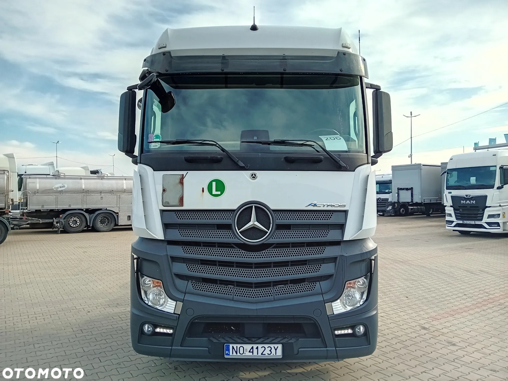 Mercedes-Benz ACTROS 5 1851 LS - 3