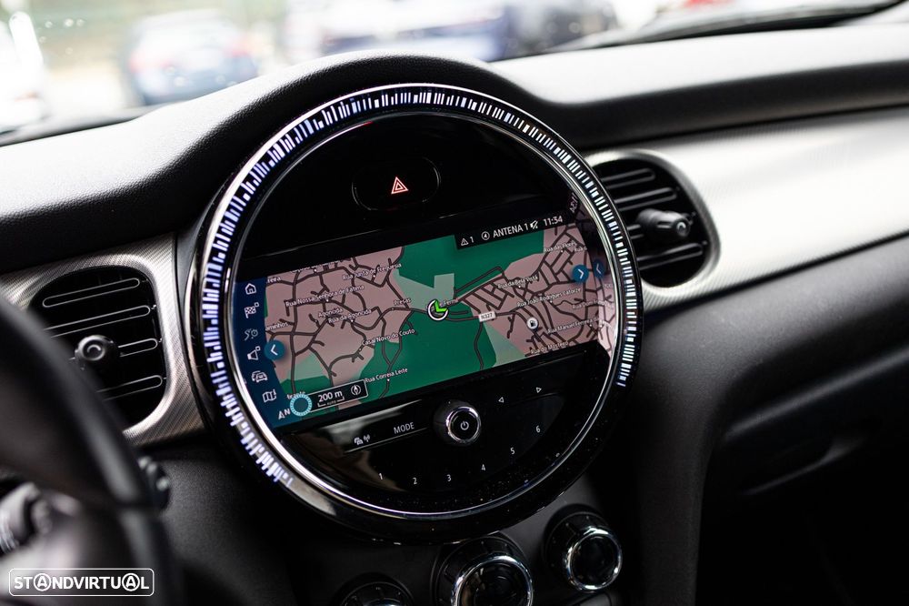 MINI 3 Portas Cooper SE Premium Yours - 23