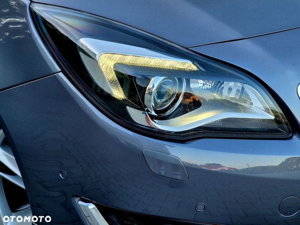 Opel Insignia 2.0 CDTI Cosmo - 9