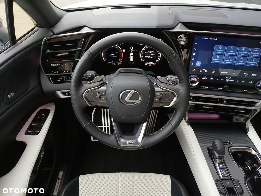 Lexus RX - 11