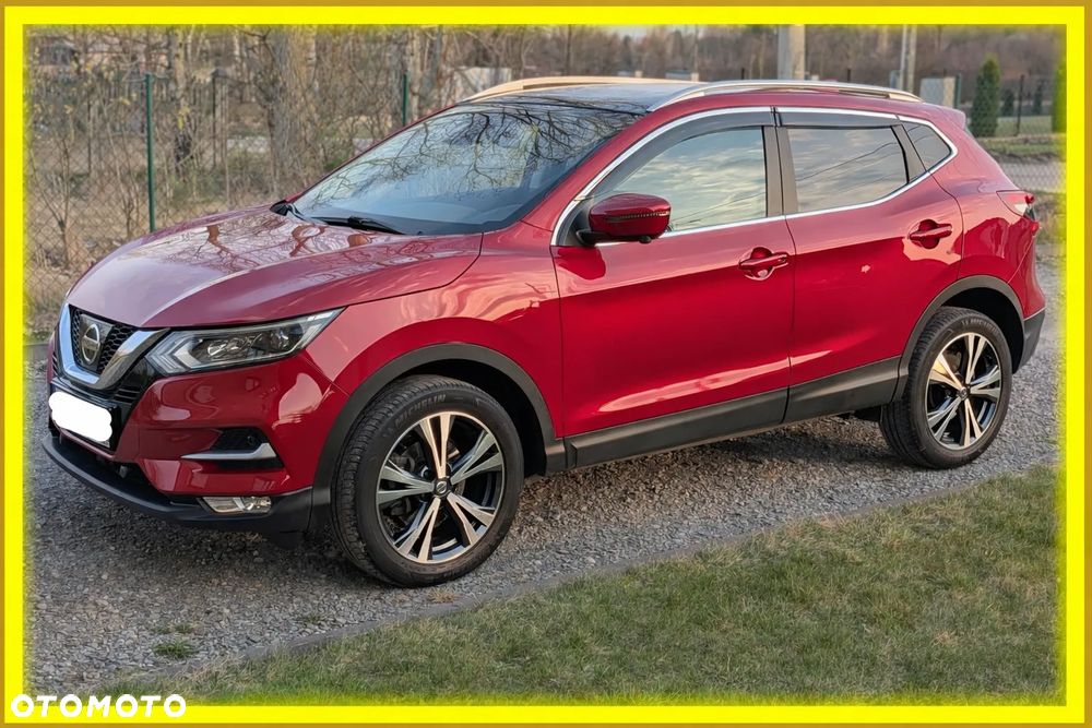 Nissan Qashqai 1.6 DIG-T N-Connecta - 1