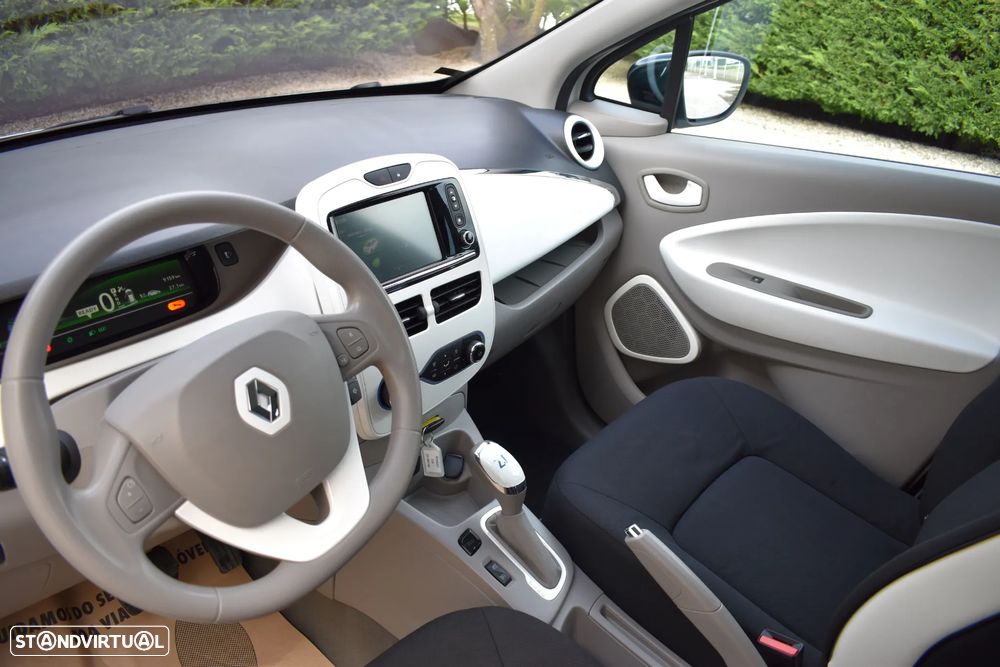 Renault Zoe (c/ Bateria) 22 kwh Life - 7