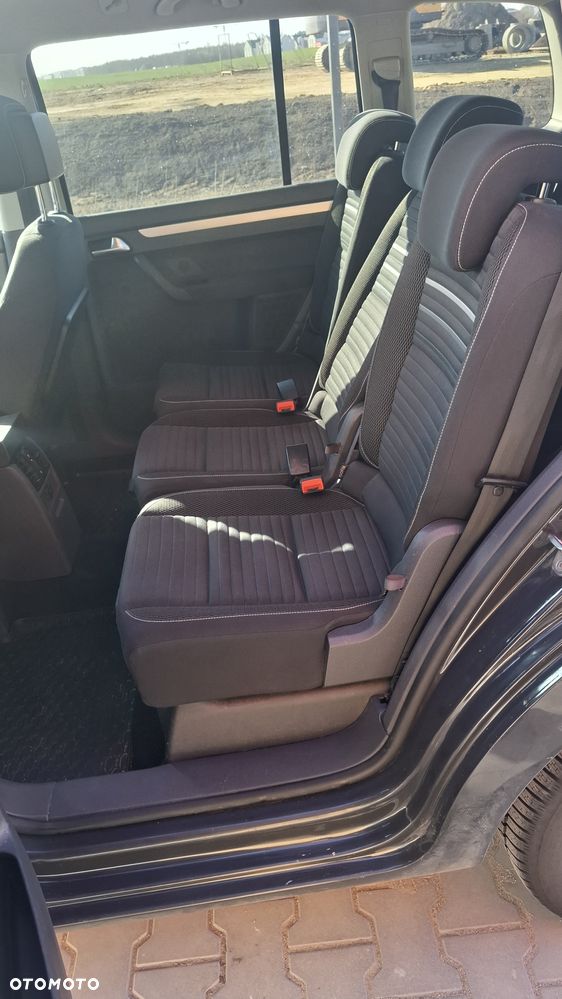 Volkswagen Touran 2.0 TDI DPF Comfortline - 6