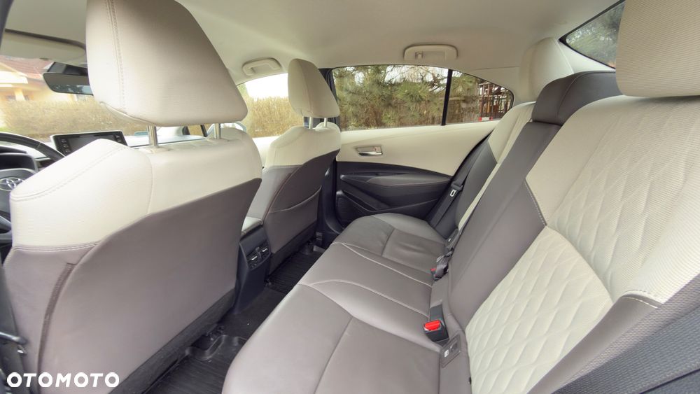Toyota Corolla 1.6 Executive - 10