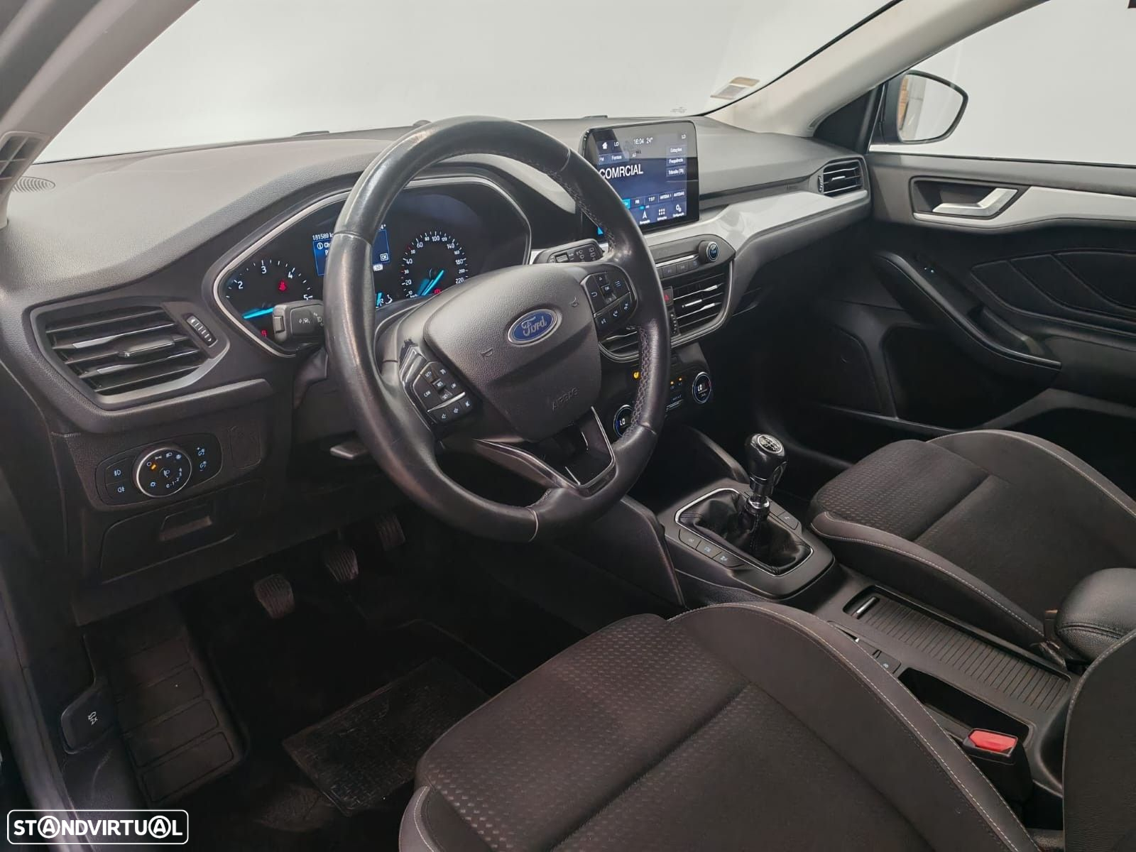 Ford Focus 1.5 TDCi EcoBlue Active - 8