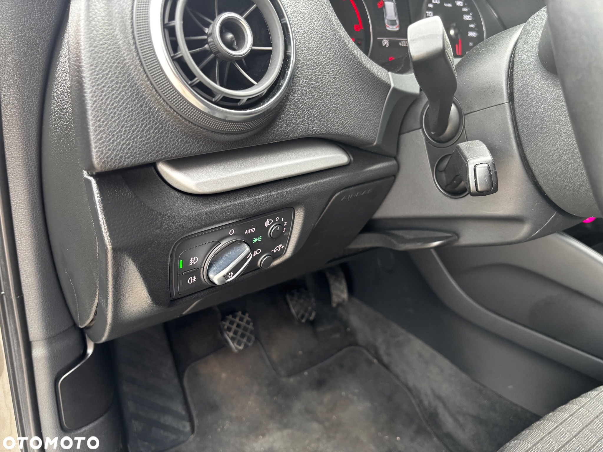 Audi A3 1.6 TDI Sportback - 14
