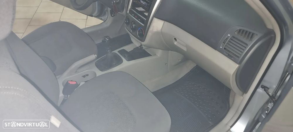 Kia Cerato 1.5 CRDi EX - 4