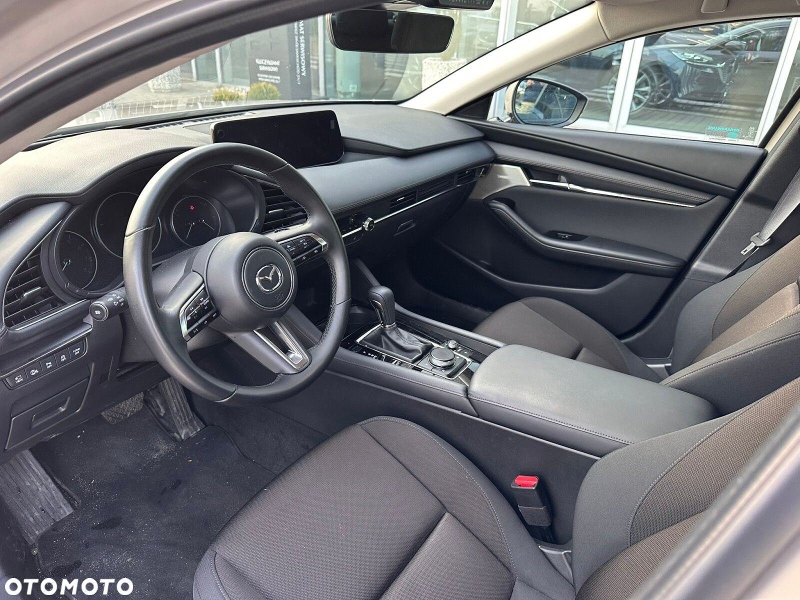 Mazda 3 - 10