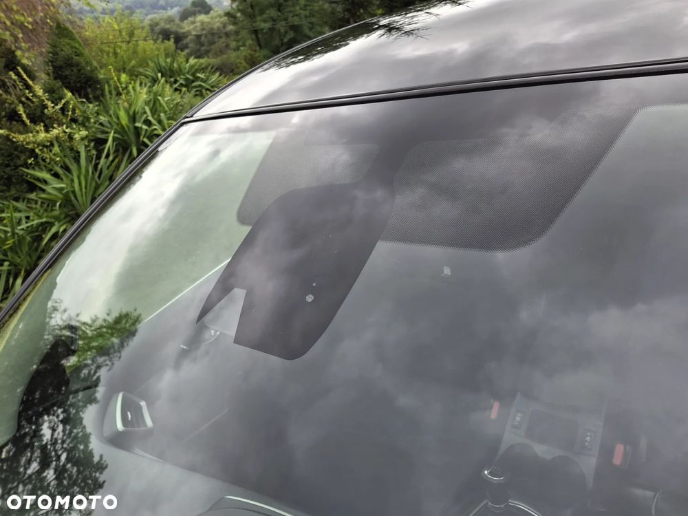 Nissan Qashqai 1.5 dCi Tekna - 12
