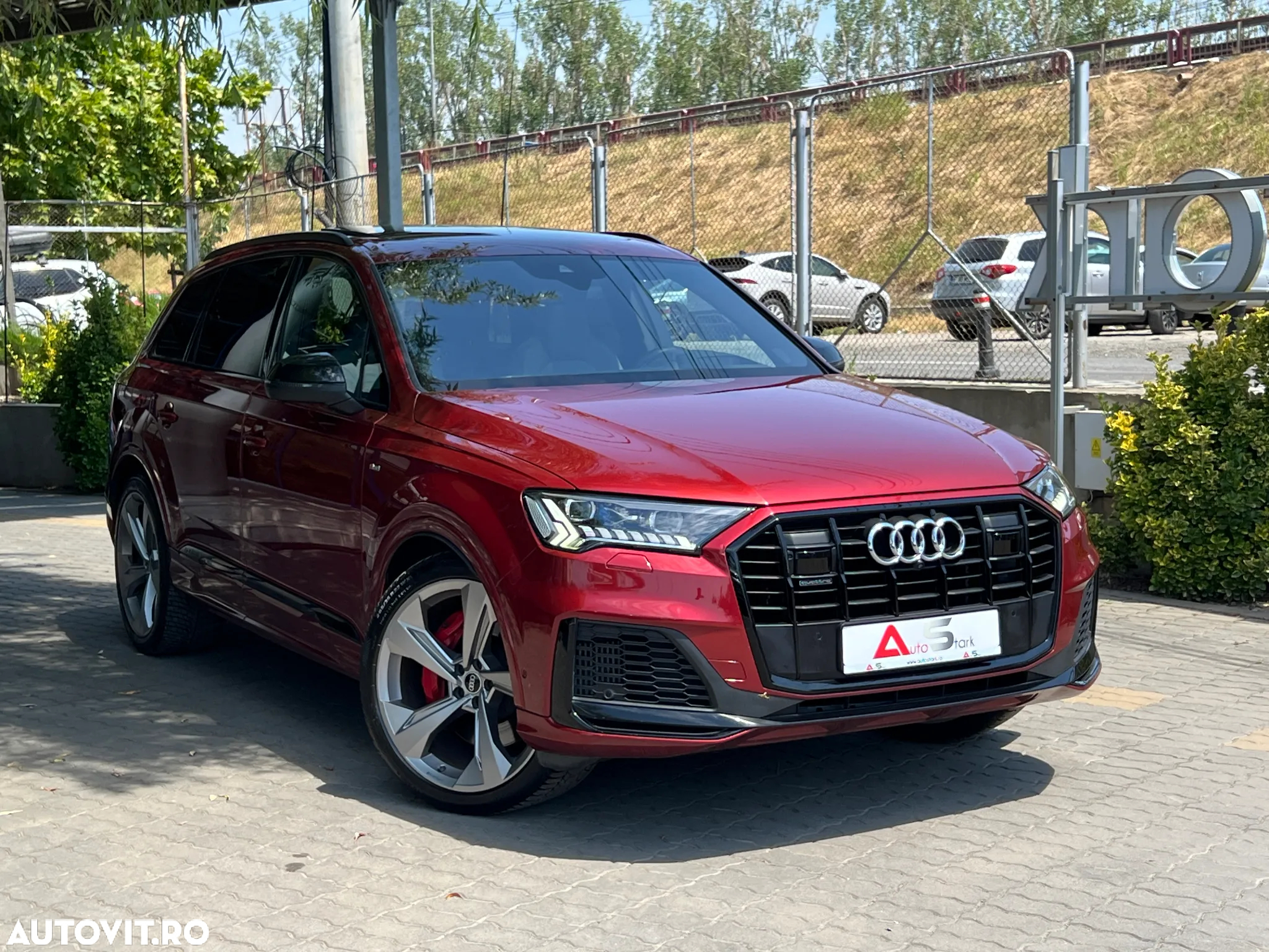 Audi Q7 60 TFSI e quattro Tiptronic PHEV S Line - 3