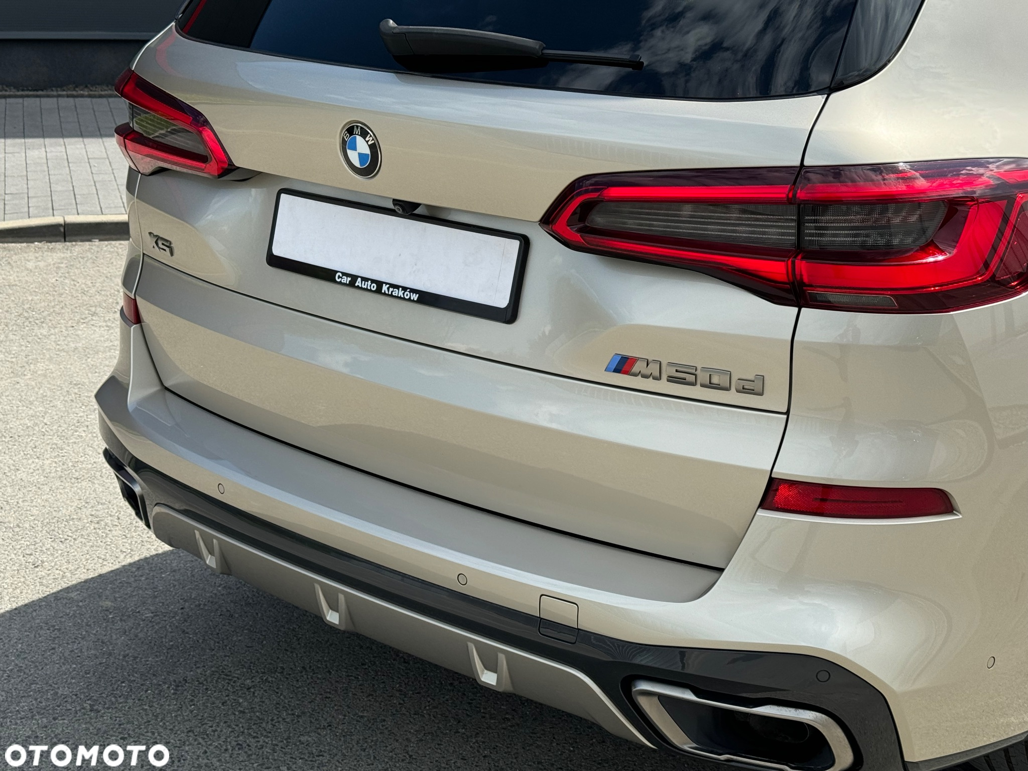 BMW X5 M M50d - 14