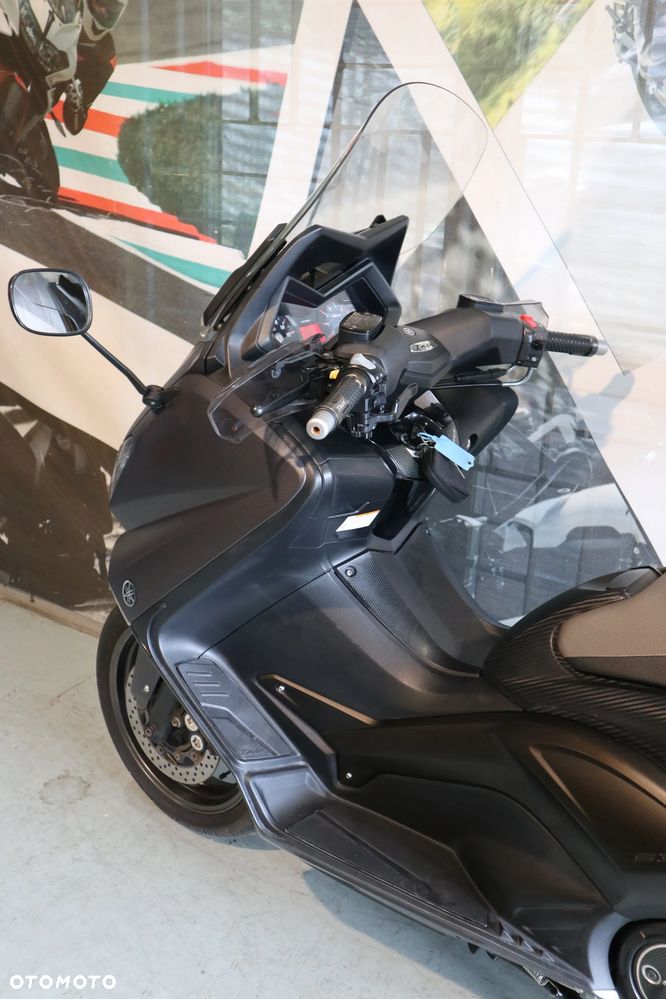Yamaha Tmax - 7