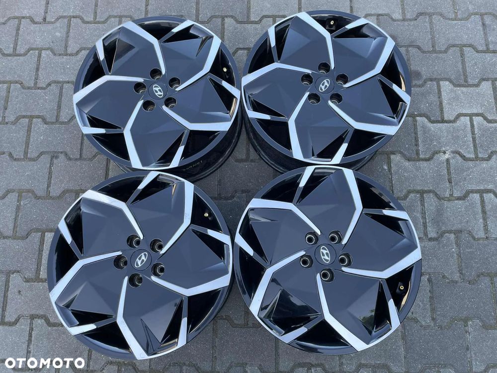 Felgi Aluminiowe Hyundai IONIQ 7.5" x 19" 5x114.3 ET 49,5