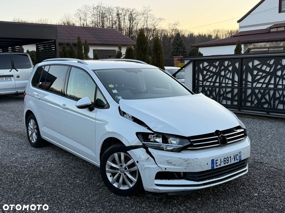 Volkswagen Touran 1.6 TDI SCR (BlueMotion Technology) DSG Comfortline - 2