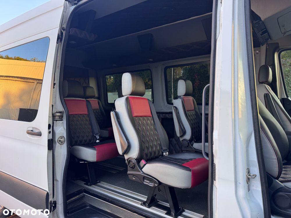 Mercedes-Benz Sprinter - 19