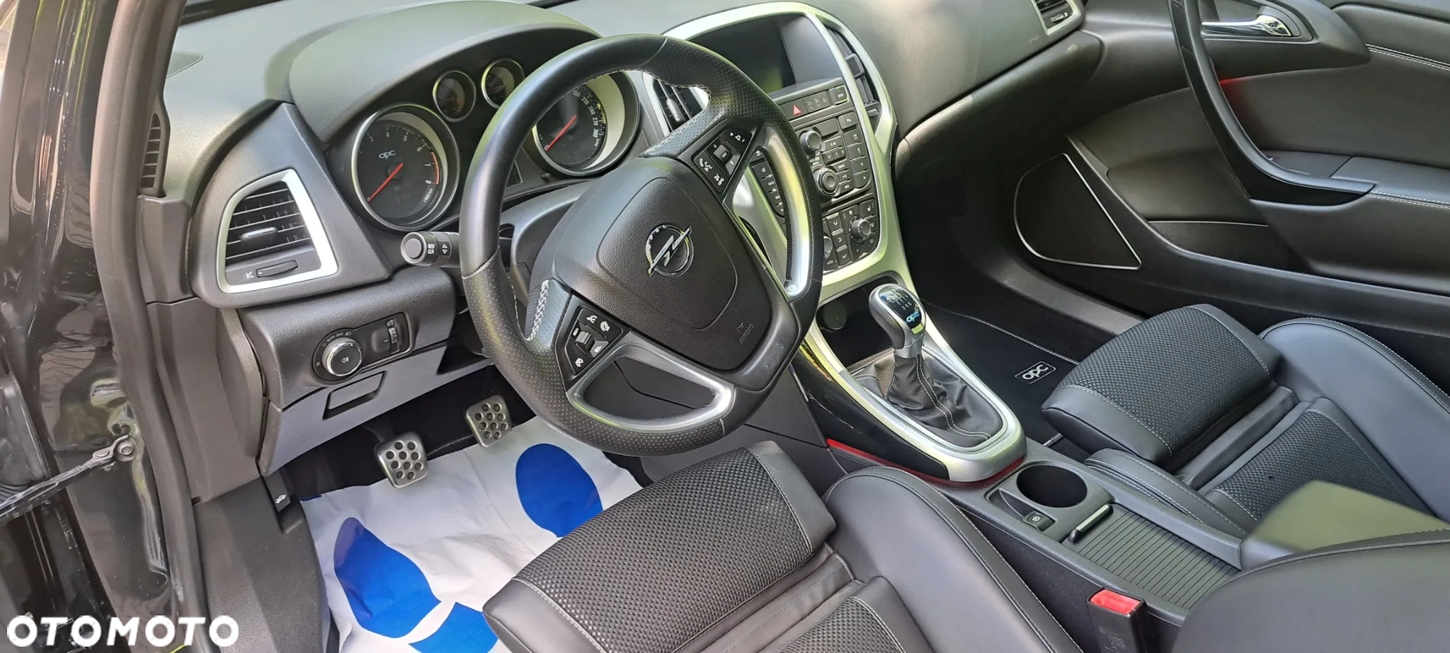 Opel Astra OPC Start/Stop - 13