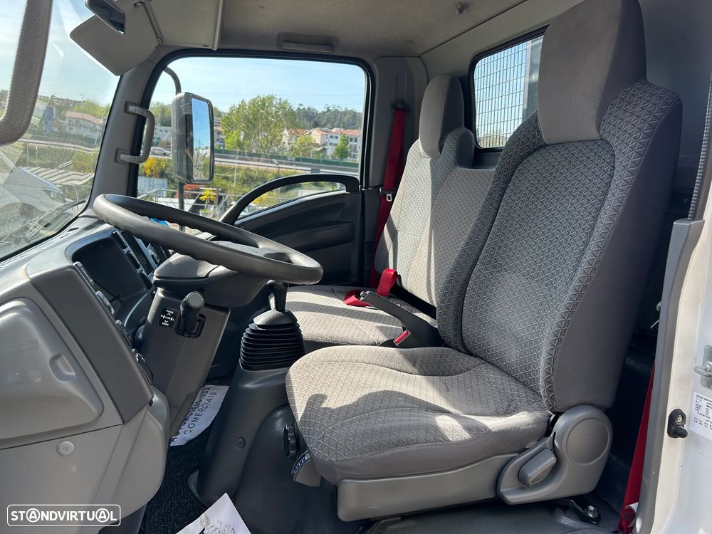 Isuzu NRL 35/25 - 9