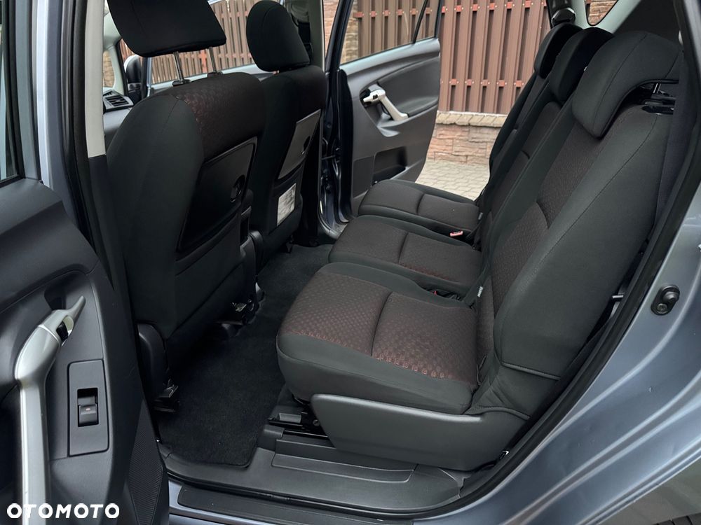 Toyota Verso 1.8 Travel - 14