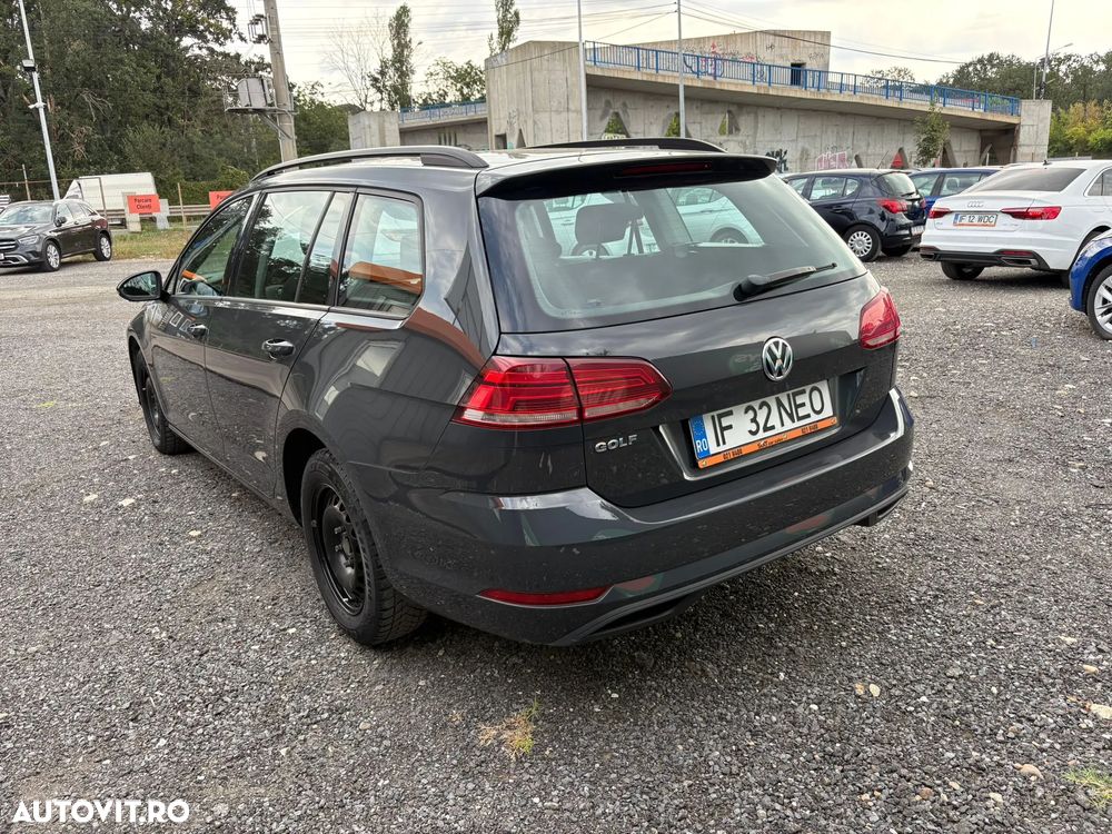 Volkswagen Golf 1.0 TSI Trendline - 4