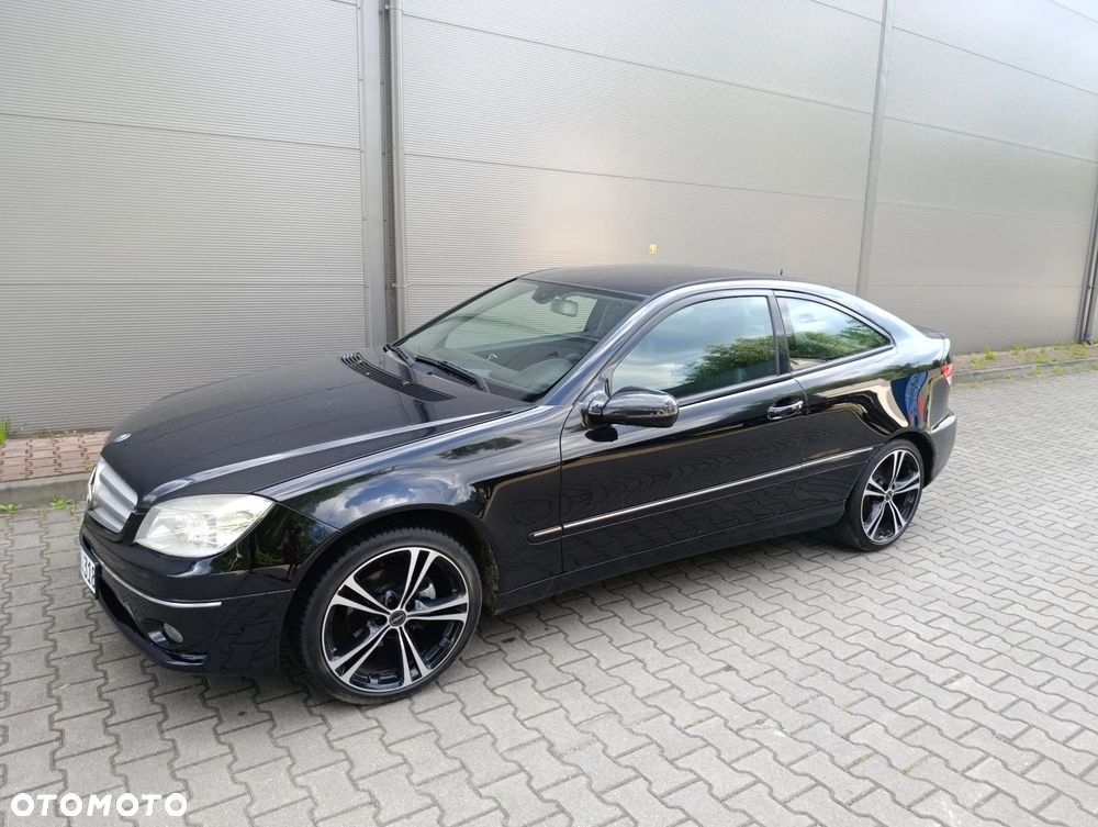 Mercedes-Benz CLC 180 Kompressor Special Edition - 24