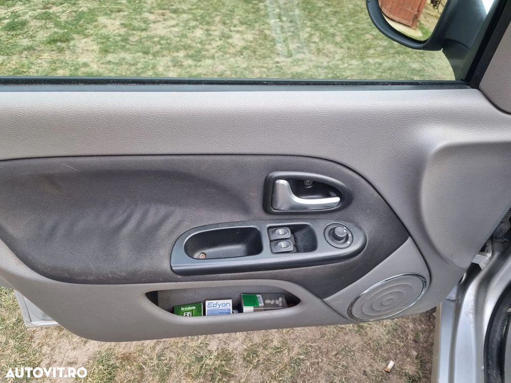 Renault Symbol 1.4 16V Best - 15