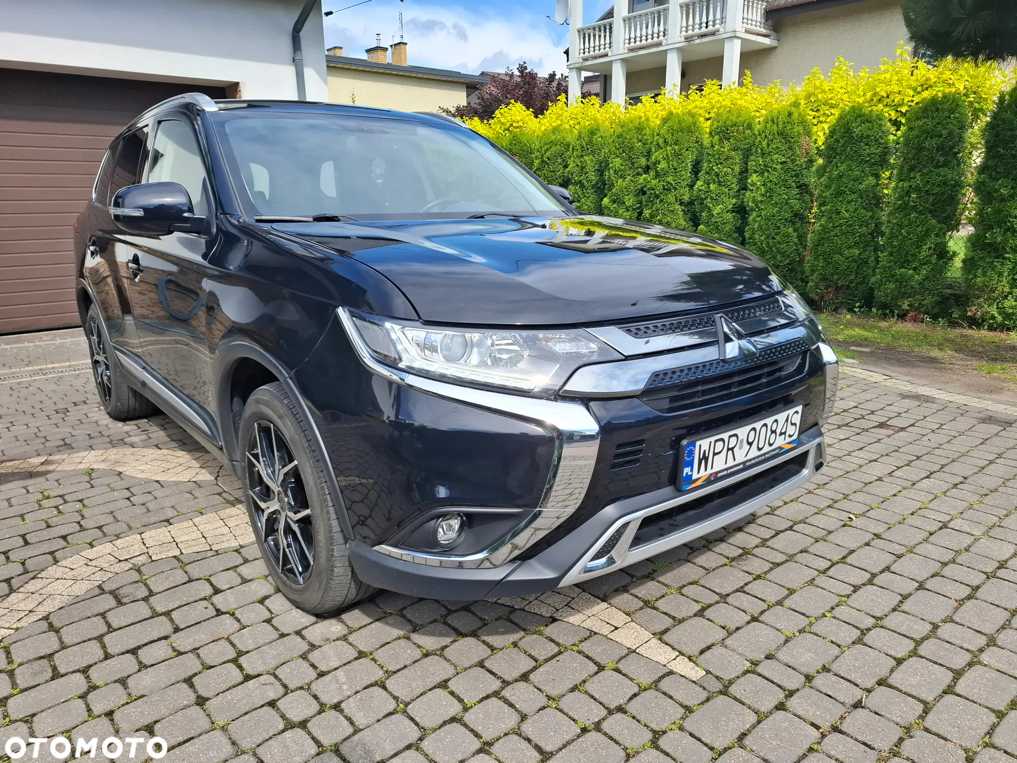 Mitsubishi Outlander 2.0 Intense 2WD CVT - 9