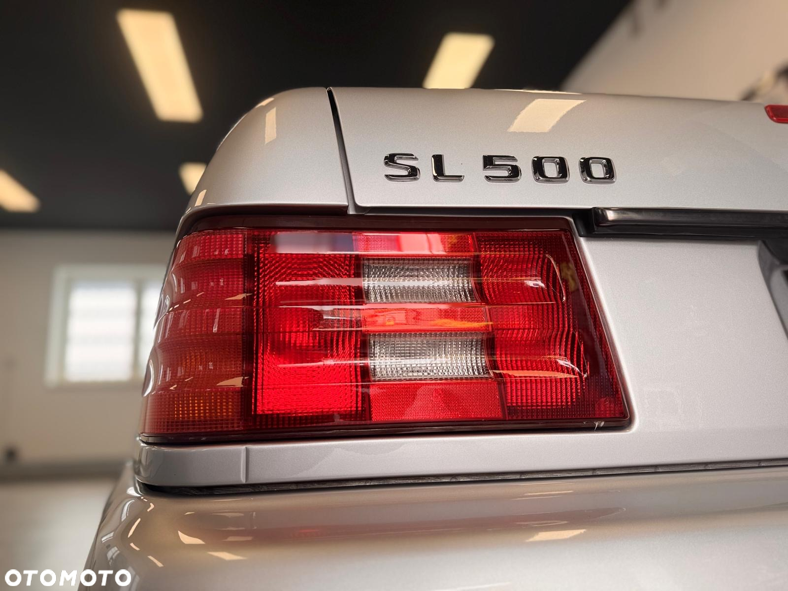 Mercedes-Benz SL 500 - 16