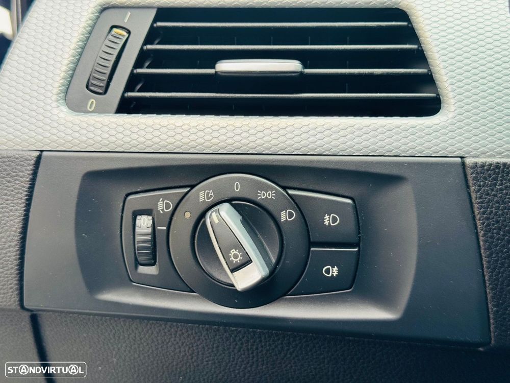 BMW 320 - 19