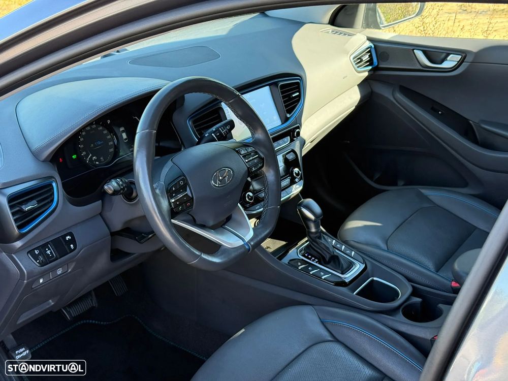 Hyundai Ioniq 1.6 GDI HEV Hybrid Tech - 19