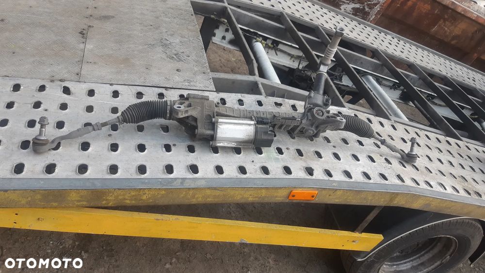 Bmw F10 f11 Maglownica przekładnia kierownicza Europa Po  120 tyś km 7806974622 6852276.03 7806079540 7806177455 023010177  Drążek kolumny kierowniczej krzyżak 6776108 6790490 - 4
