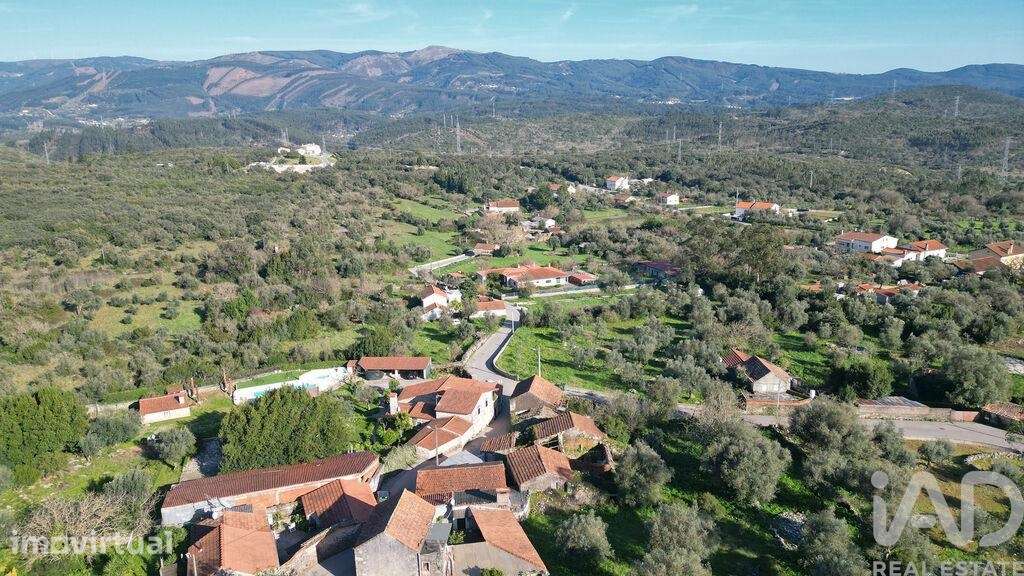 Casa de aldeia em São Miguel, Santa Eufémia e Rabaçal de 200,00 m2 - Grande imagem: 4/12