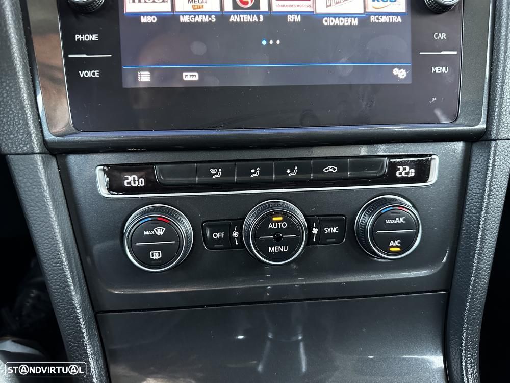 VW Golf Variant 1.6 TDi Confortline - 29