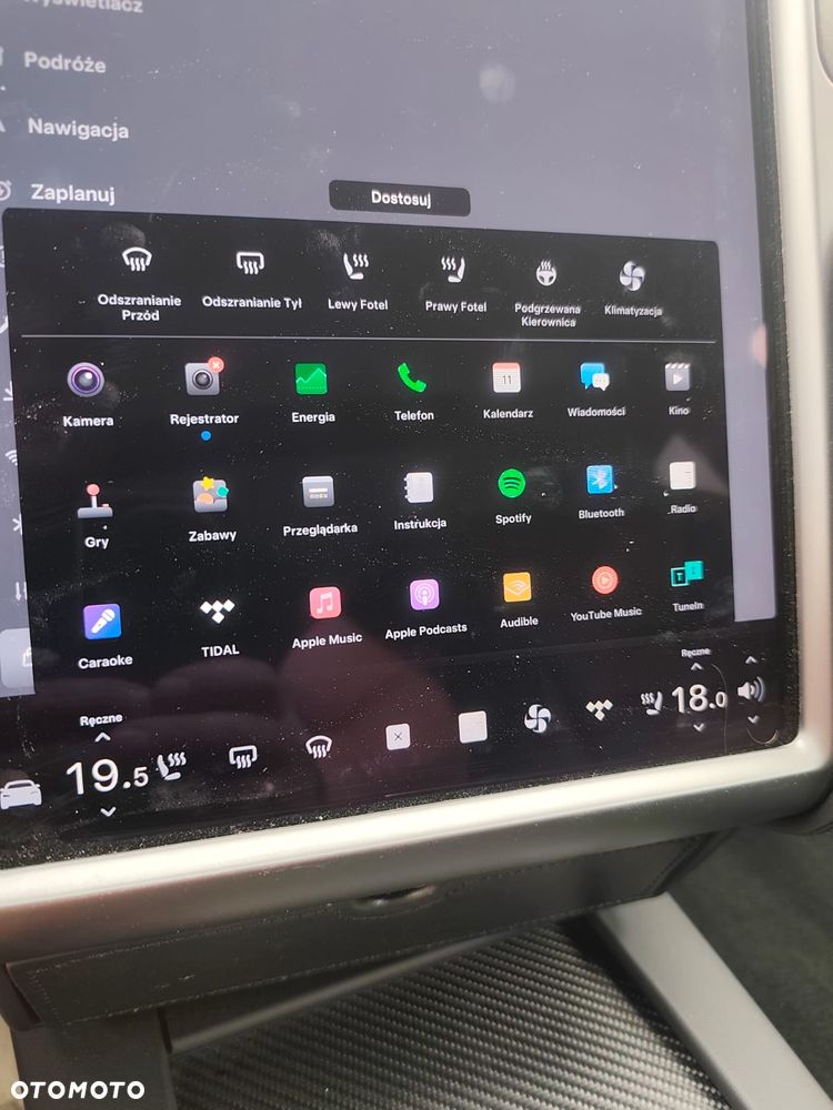 Tesla Model S - 27