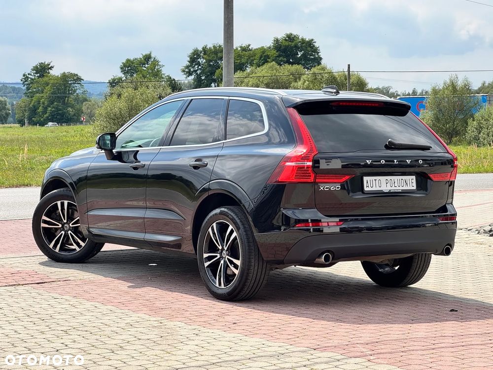 Volvo XC 60 - 4