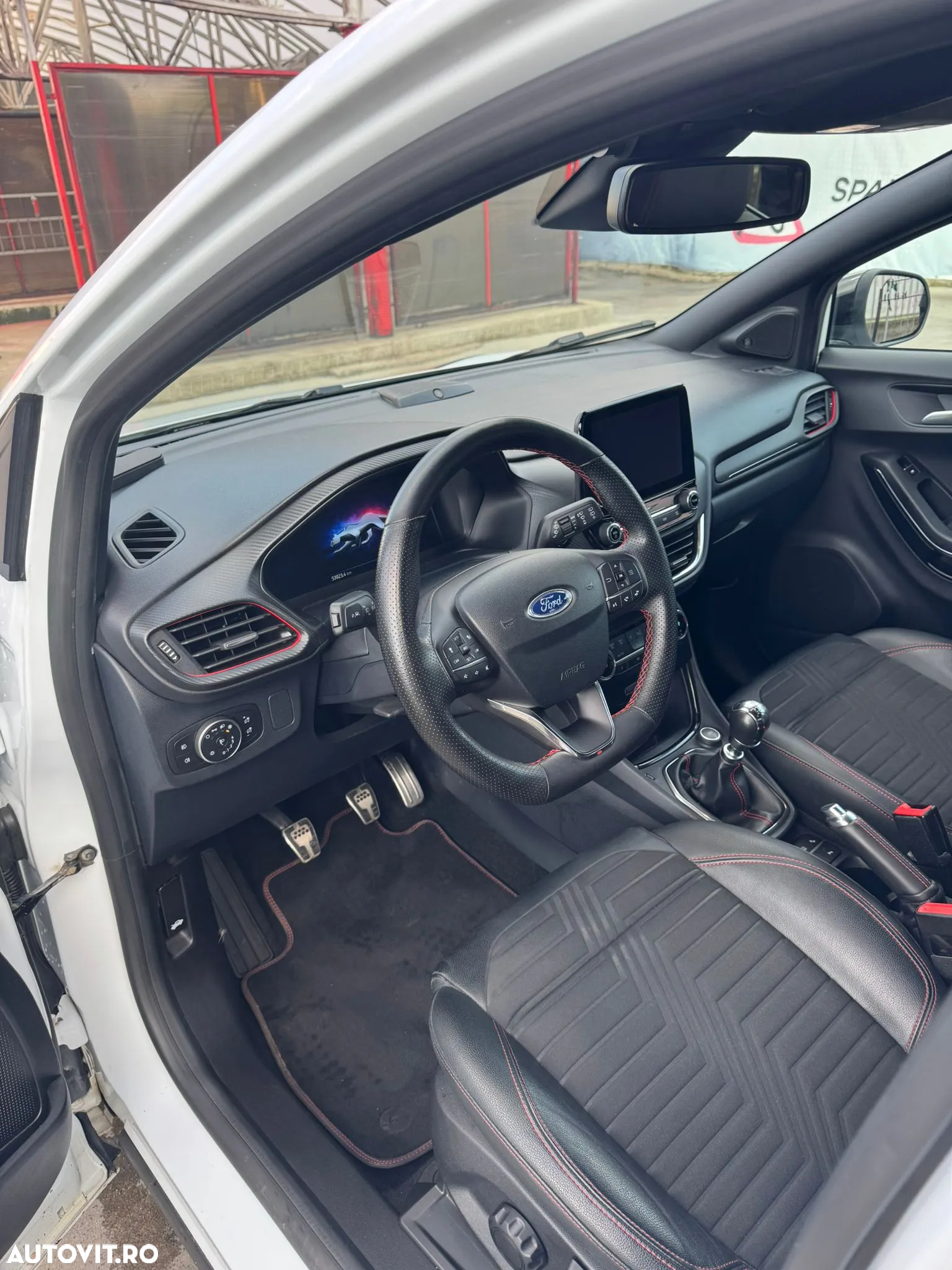 Ford Puma 1.0 EcoBoost MHEV ST Line X - 11