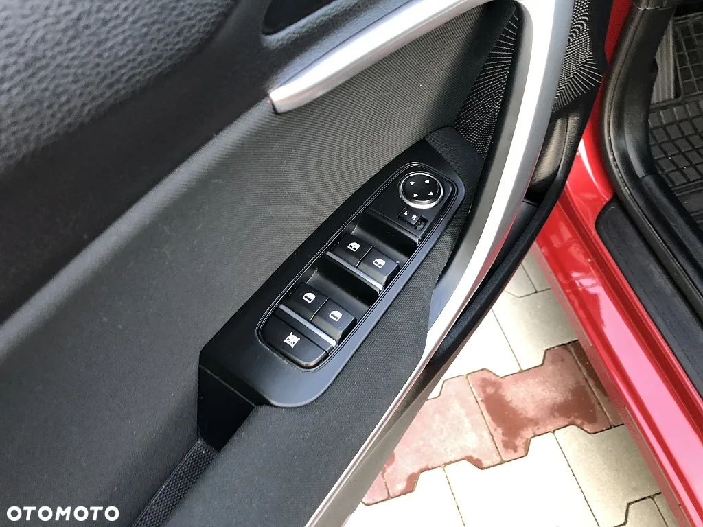 Kia Ceed 1.6 CRDi SCR L - 24